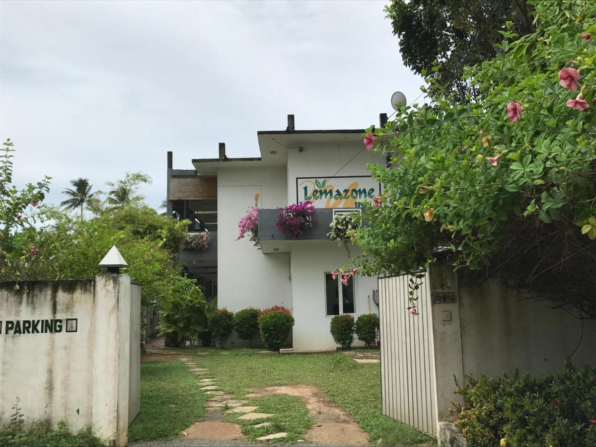 Lemazone Inn Mirissa Kültér fotó