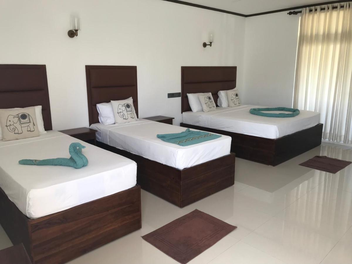 Lemazone Inn Mirissa Kültér fotó