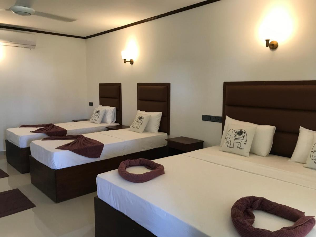 Lemazone Inn Mirissa Kültér fotó